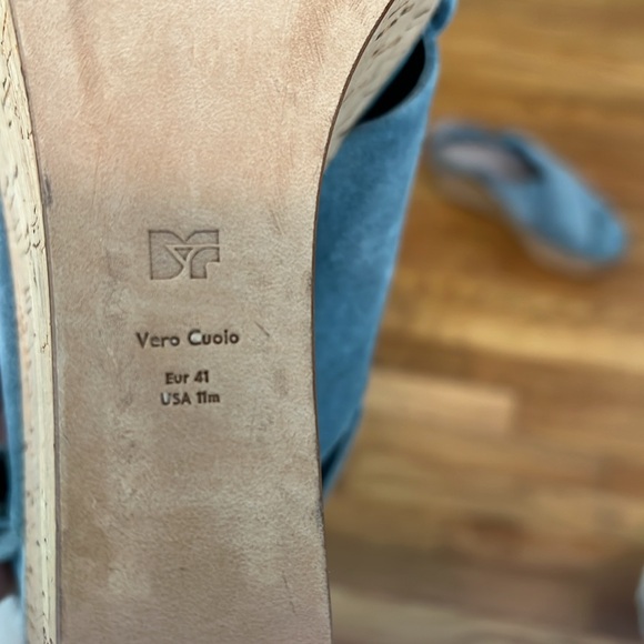 COPY - NWOT Diane von Furstenberg Cork and Suede Wedges - Picture 8 of 8